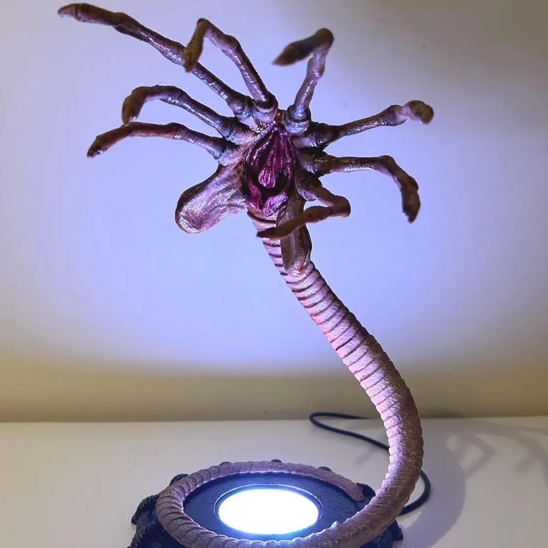 Alien Facehugger Lamp Nightlig - đánh giá và giá Pumpkin Lantern Halloween